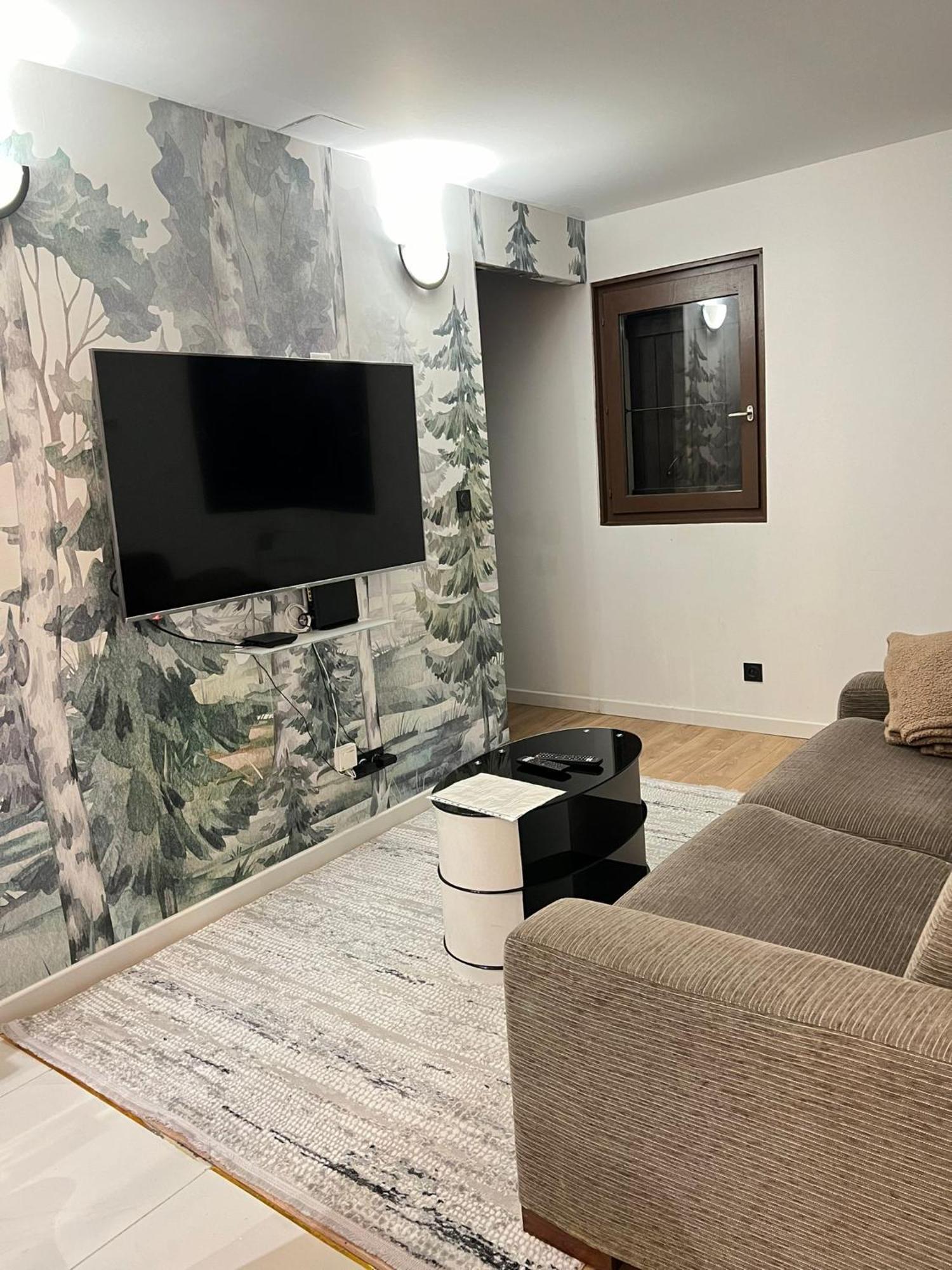 Appartement Moderne Vieille Ville Parking Gratuit Annecy Bagian luar foto